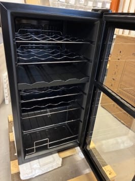 outlet-frittstaende-vinskap-northern-collection-28-black