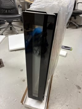 outlet-innbyggbart-vinskap-arctic-collection-15s-fullglass-black