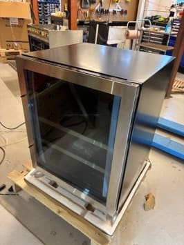 outlet-innbyggbart-olskap-beerserver-700-60-cm-rustfri