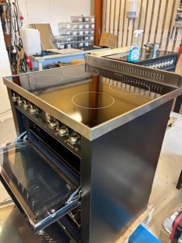 outlet-dolce-vita-induktionsspis-70-cm-2-ugnar-svart-brons