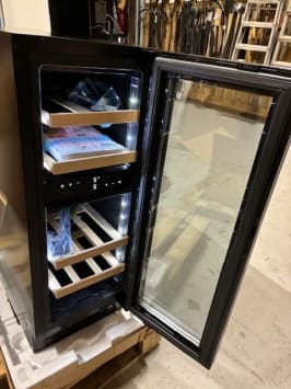 outlet-vinkoleskab-til-indbygning-winecave-700-30d-anthracite-black