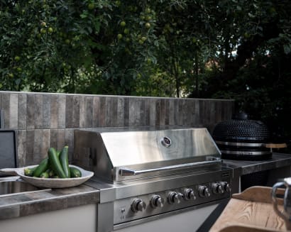 built-in-outdoor-kitchens-for-diyers.jpg