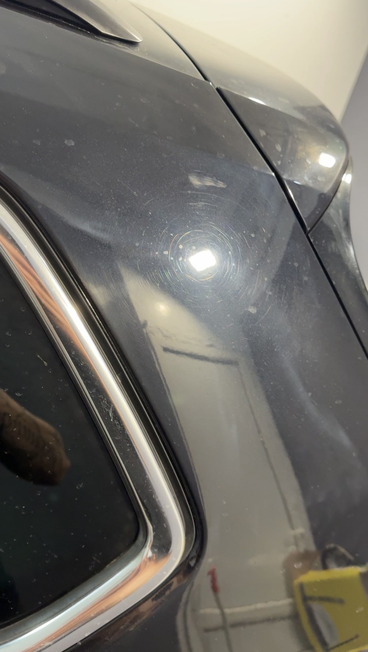 Vopsea auto înainte de procesul de polish profesional, transformarea 01