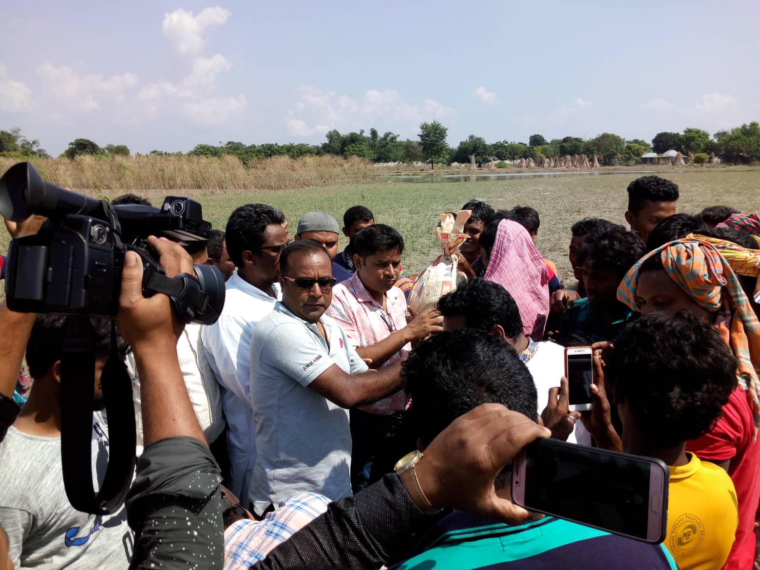 Engineers Foundation Daulatpur (EFD), Kushtia. Humanitarian Relief Distribution