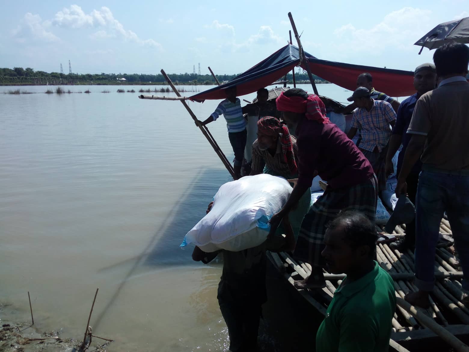 Engineers Foundation Daulatpur (EFD), Kushtia. Humanitarian Relief Distribution