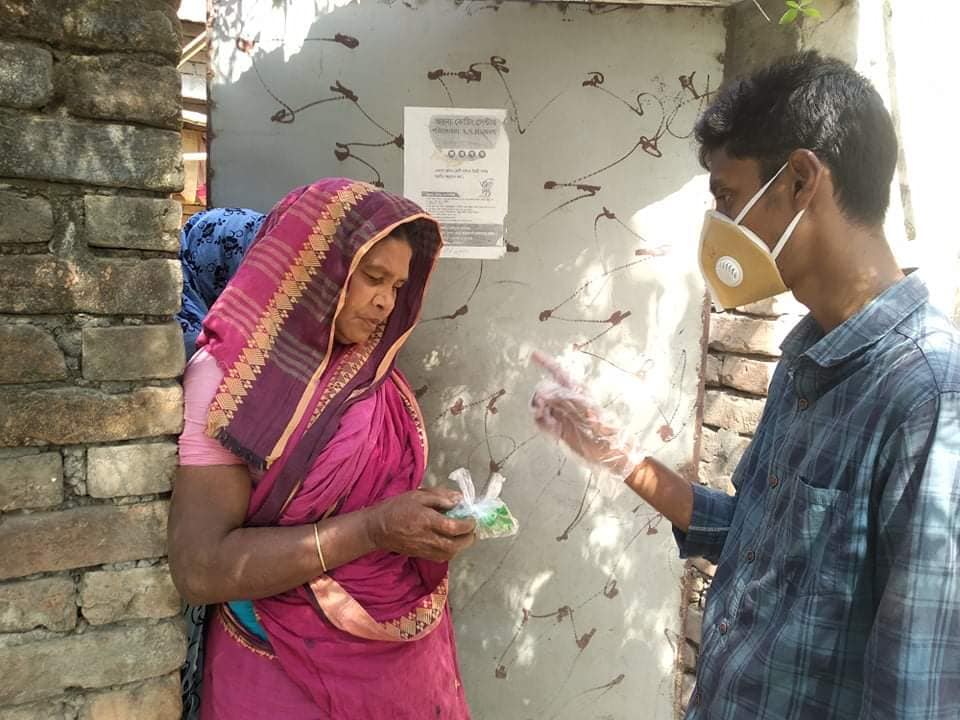 Engineers Foundation Daulatpur (EFD), Kushtia. Humanitarian Relief Distribution