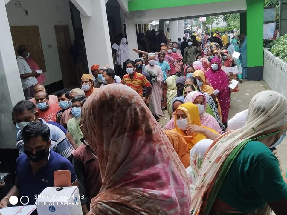 Engineers Foundation Daulatpur (EFD), Kushtia. Humanitarian Relief Distribution