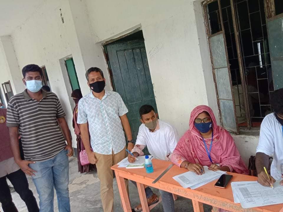 Engineers Foundation Daulatpur (EFD), Kushtia. Humanitarian Relief Distribution