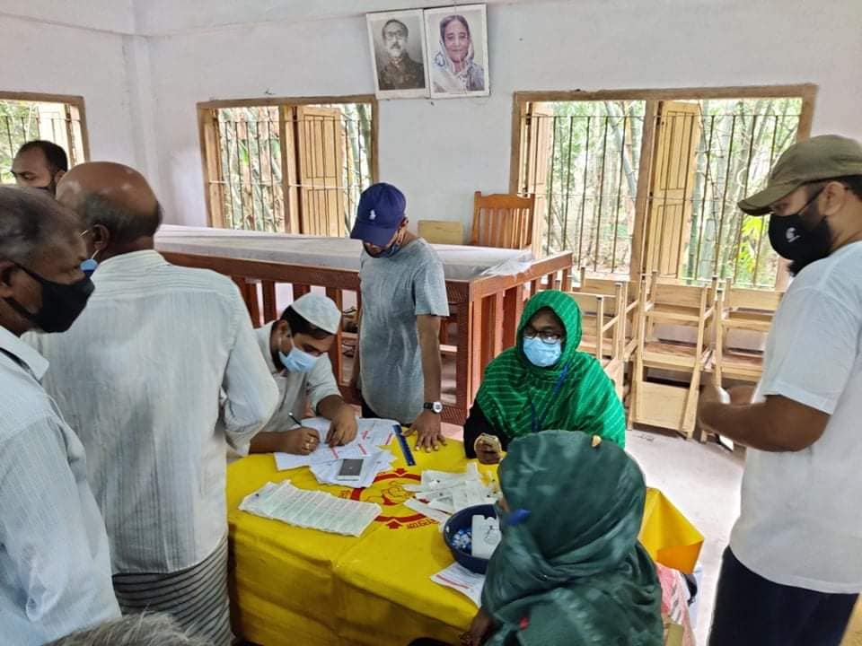 Engineers Foundation Daulatpur (EFD), Kushtia. Humanitarian Relief Distribution