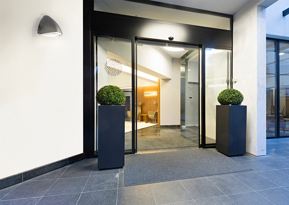 Luceco Prism Wallpack