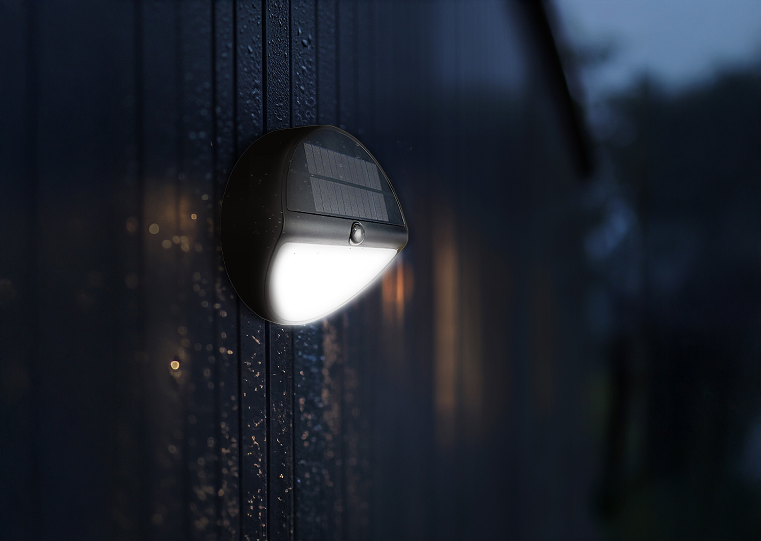 Luceco Carina Solar Bulkhead