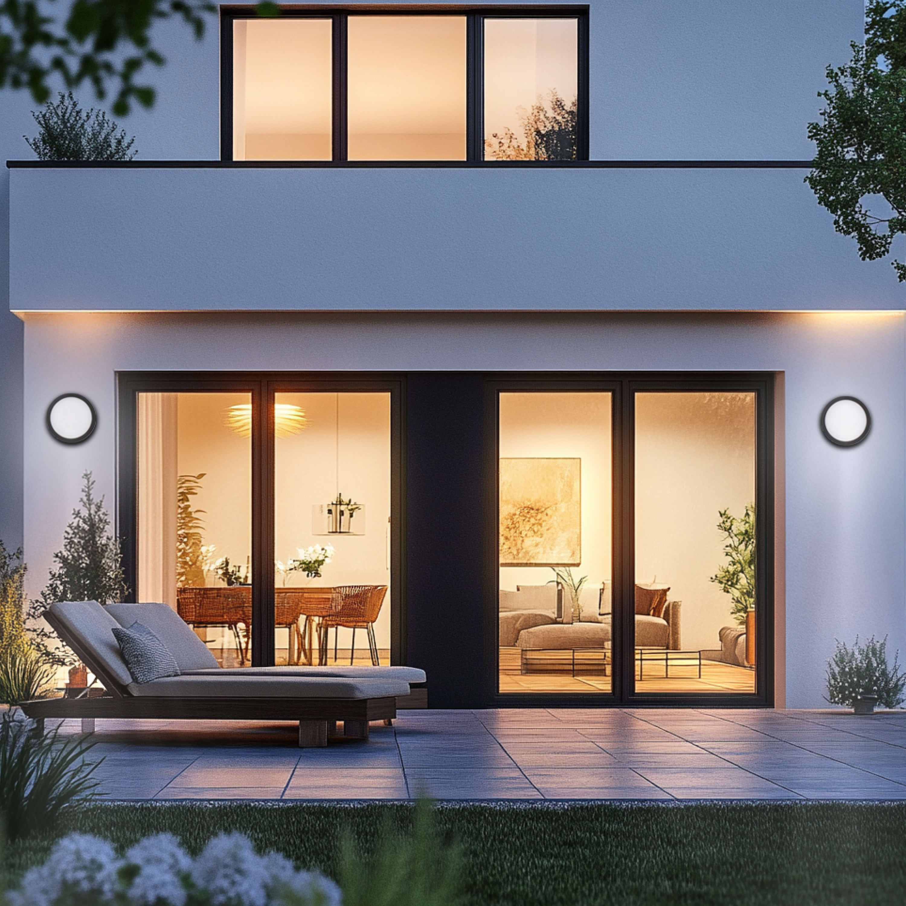 3000x3000 20241003JF