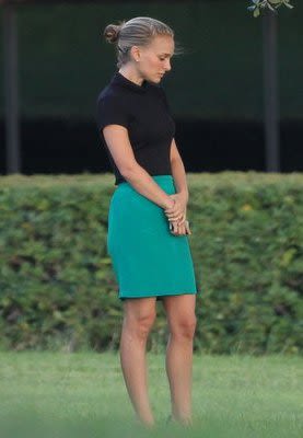 EXCLUSIVE: Natalie Portman shows off her new blonde locks while filming in Austin, TX