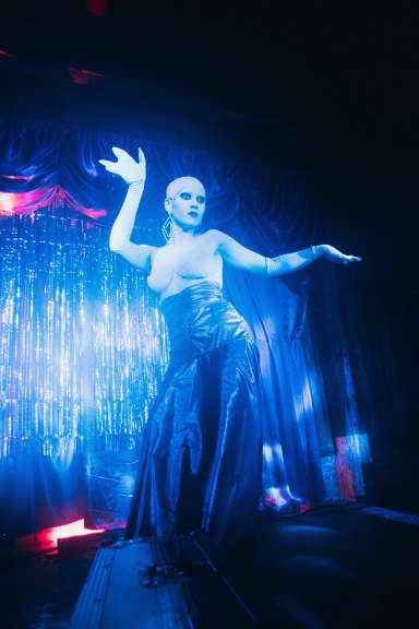 small photos on the bottom