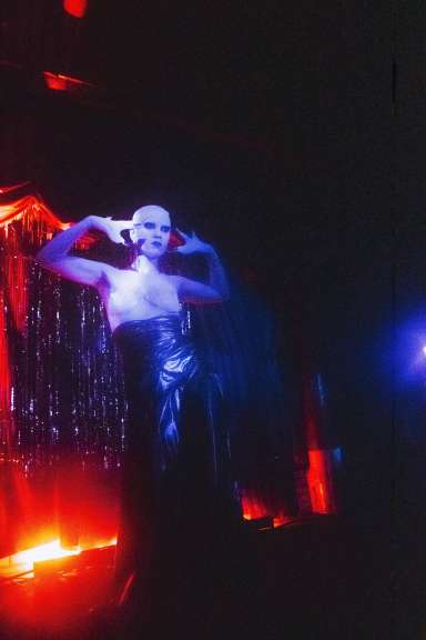 small photos on the bottom