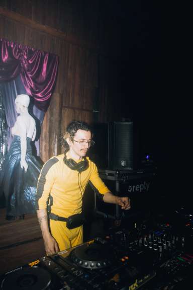 small photos on the bottom