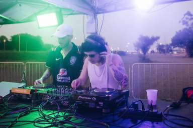 small photos on the bottom