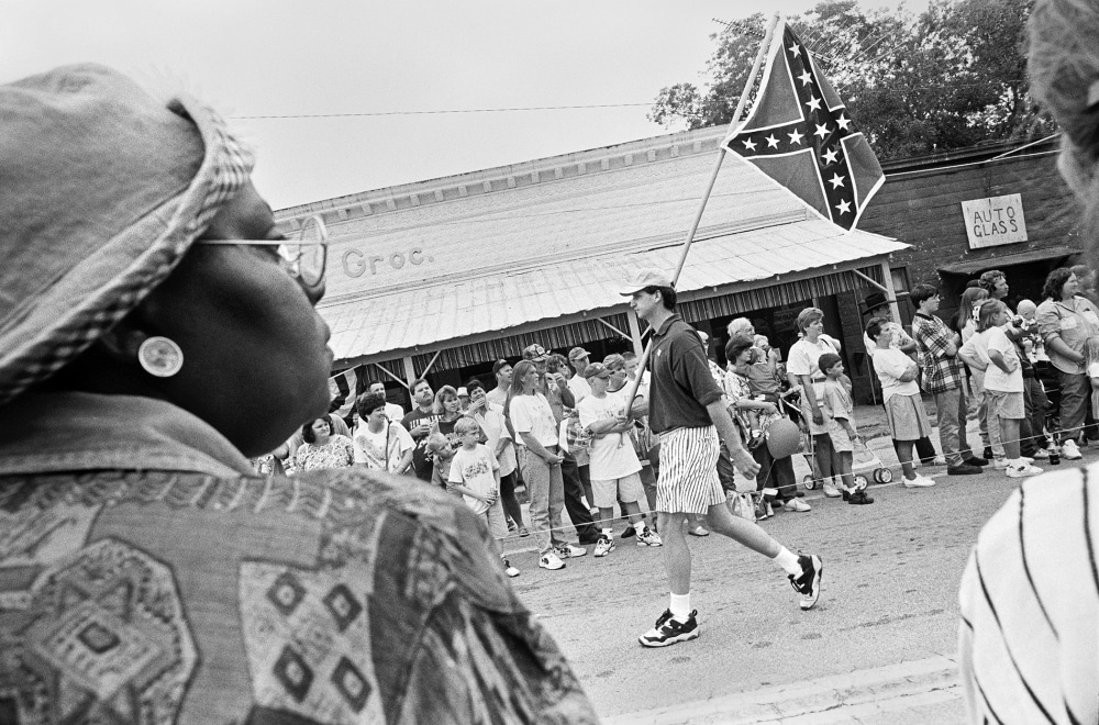 southern-culture/confederate-flag-walker-union-point-georgia