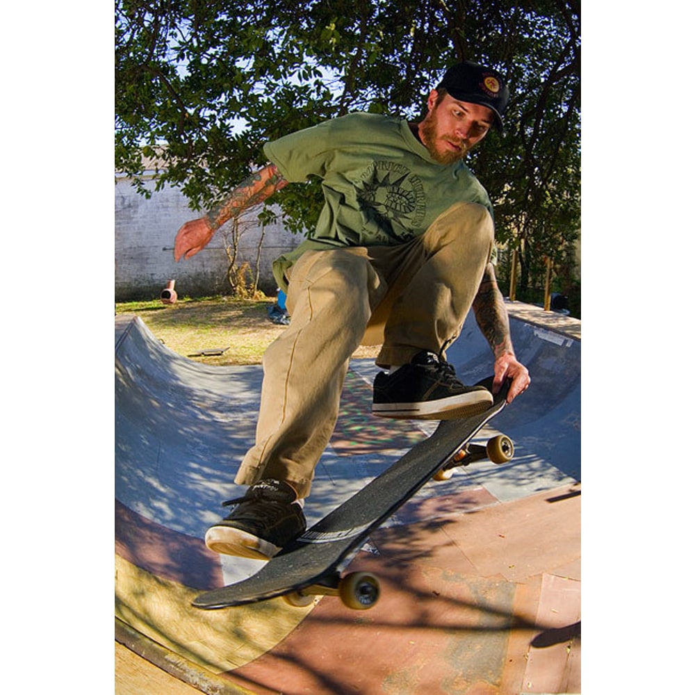 Jon Horne lien to tail