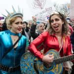 singers-womens-march