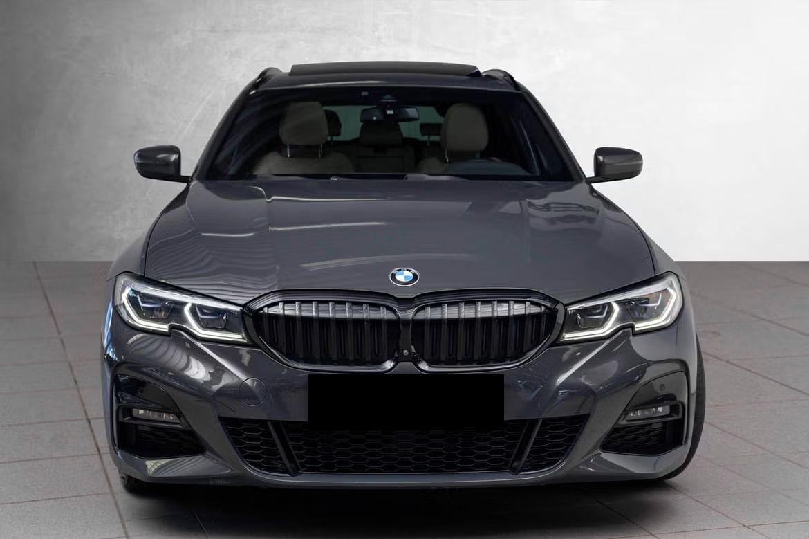 BMW Série 3 – Cuir – Attelage – Harman/Kardon – Toit vitré