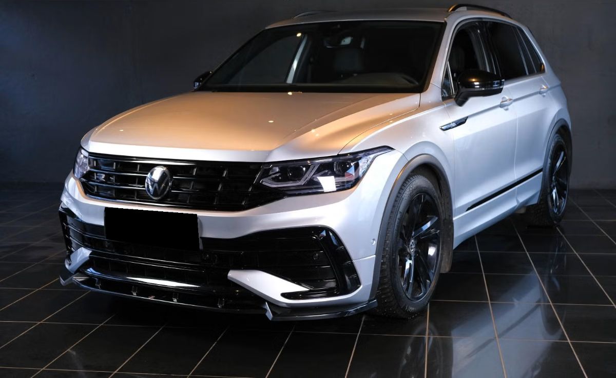 Volkswagen Tiguan R-Line Black Edition / TDI / 4Motion