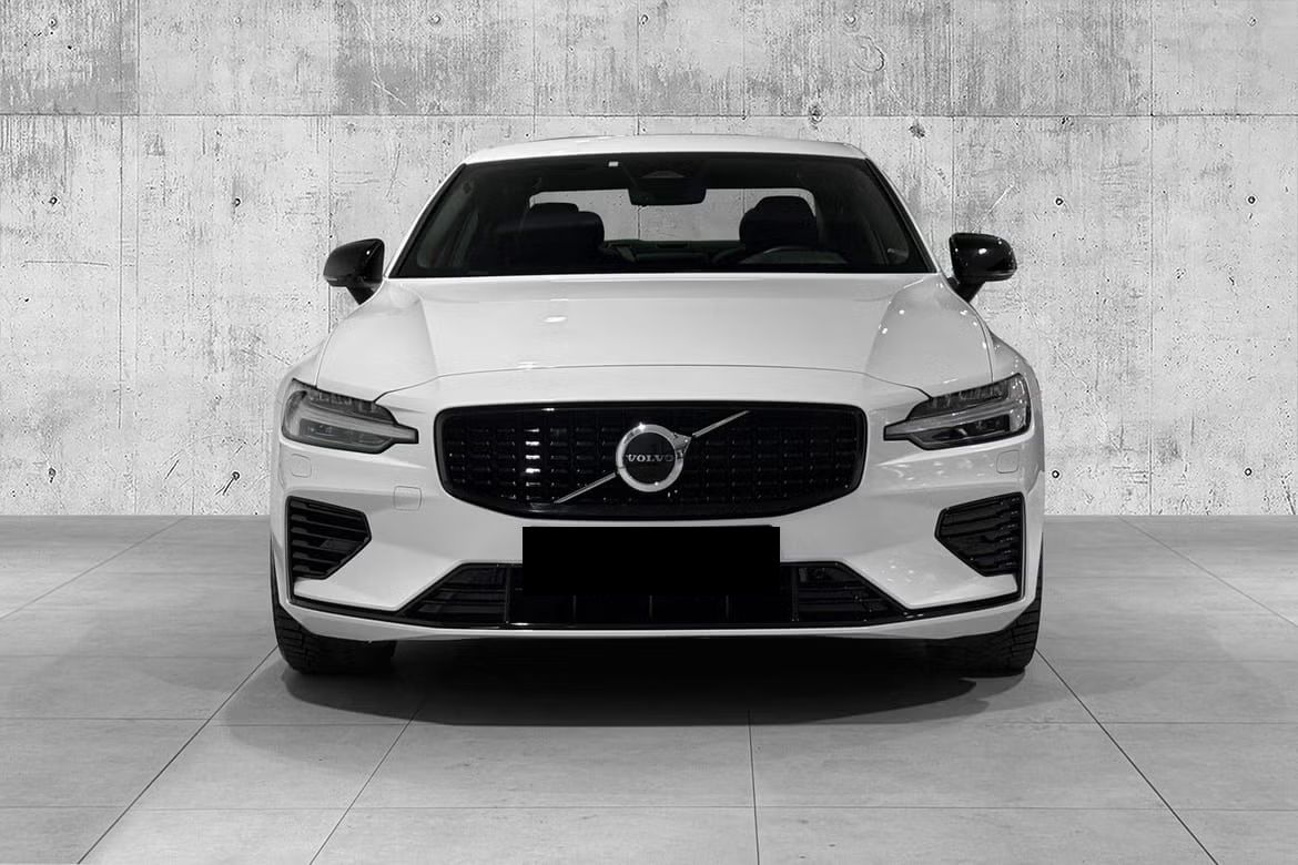 Volvo S60 Recharge T8 Plus Dark / Cuir Nappa / Système VOC / Keyless