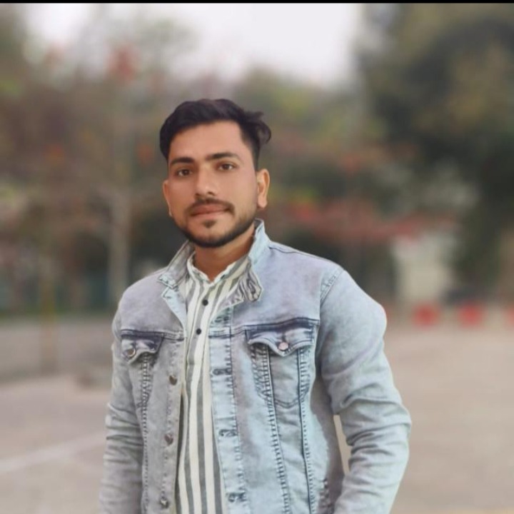 user-img