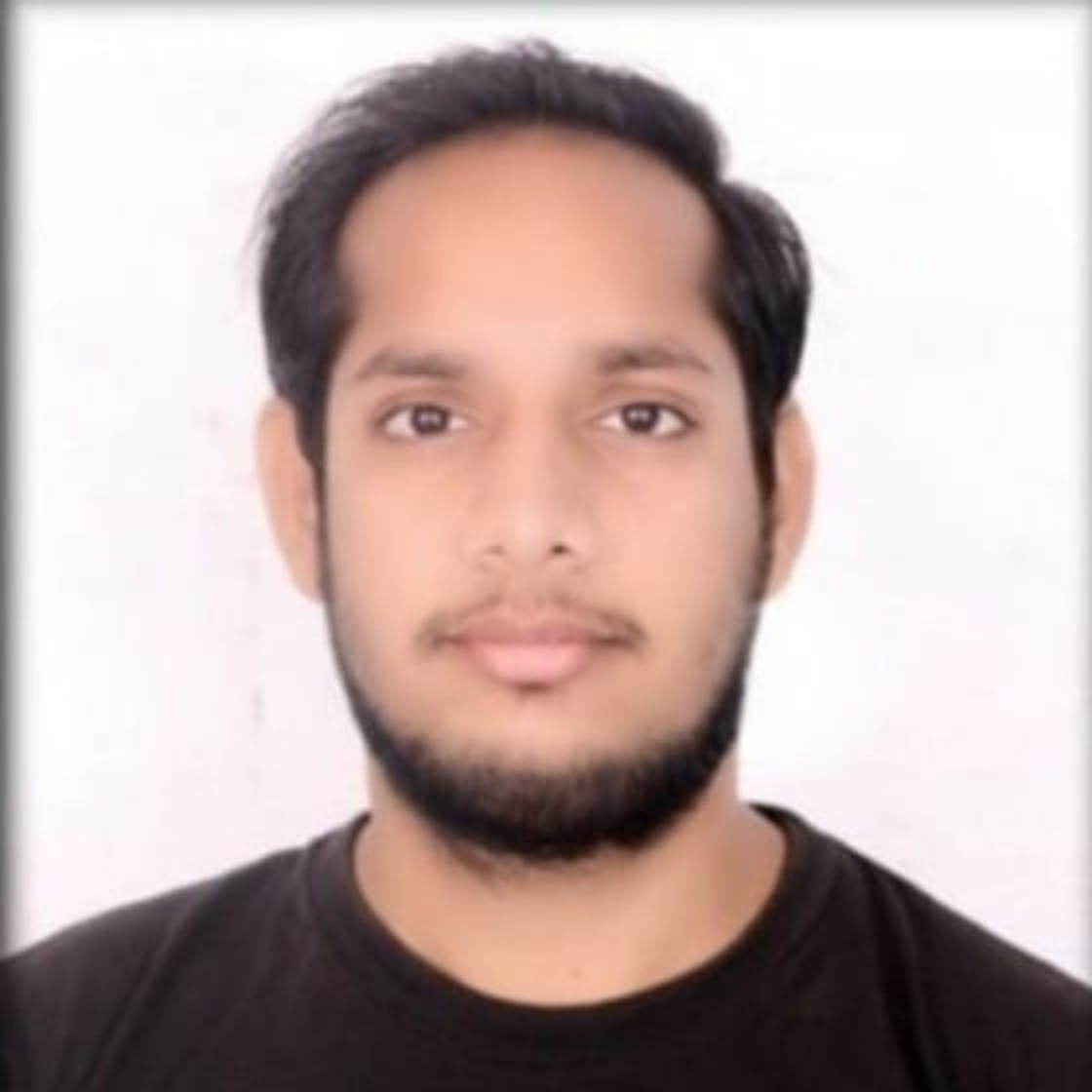 user-img