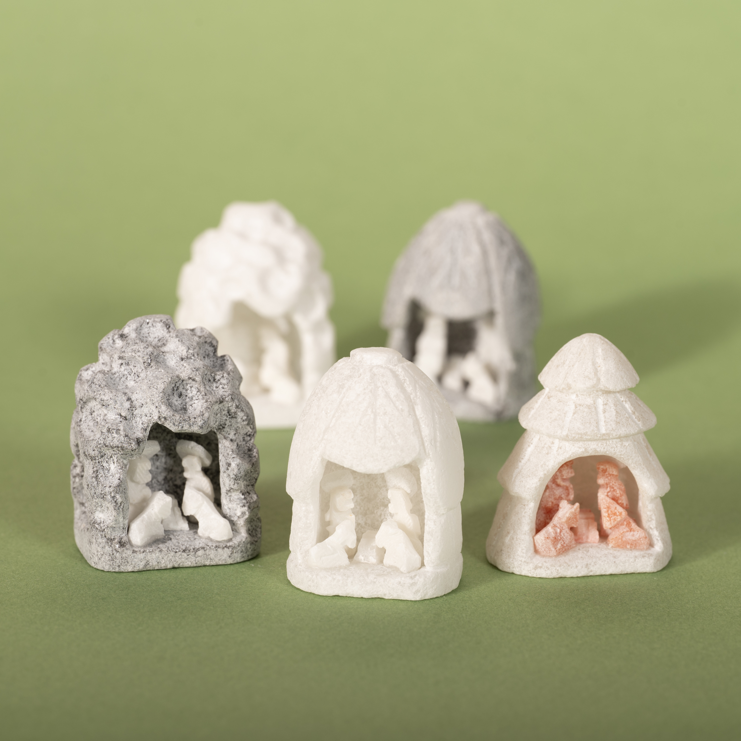 https://res.cloudinary.com/lucuma/image/upload/v1790097157/SCF114M_LS_Nativity_Alabaster_20260911W._oywgpg.jpg