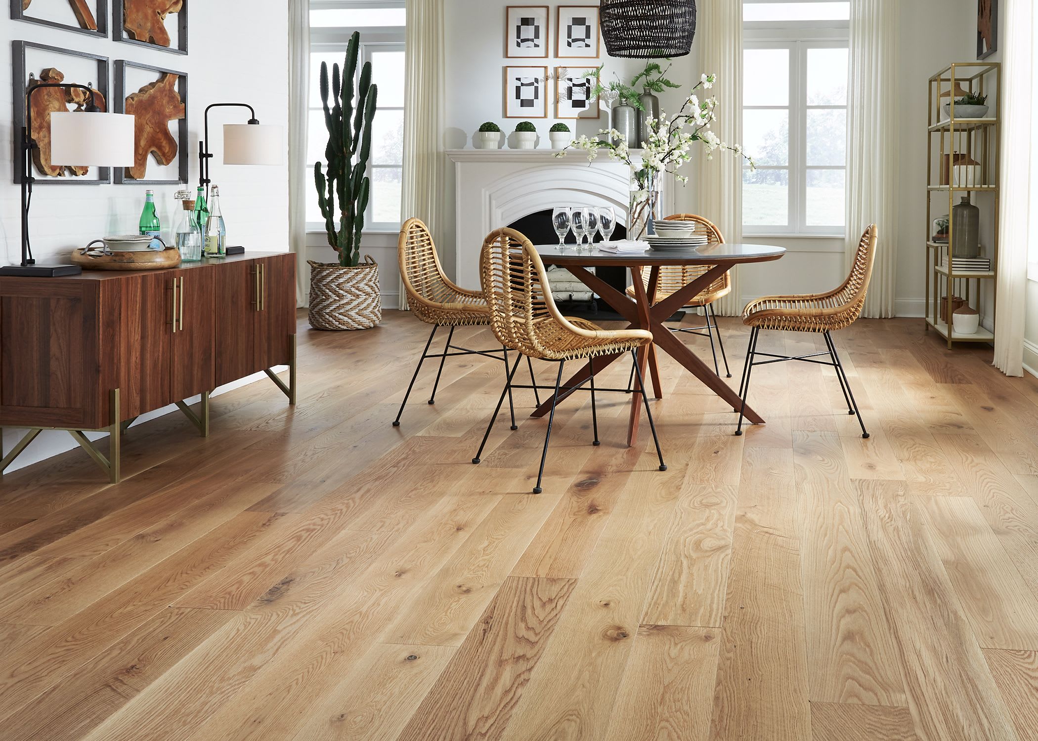 Bellawood Artisan 5/8 in. Amsterdam White Oak Engineered Hardwood Flooring  7.5 in. Wide