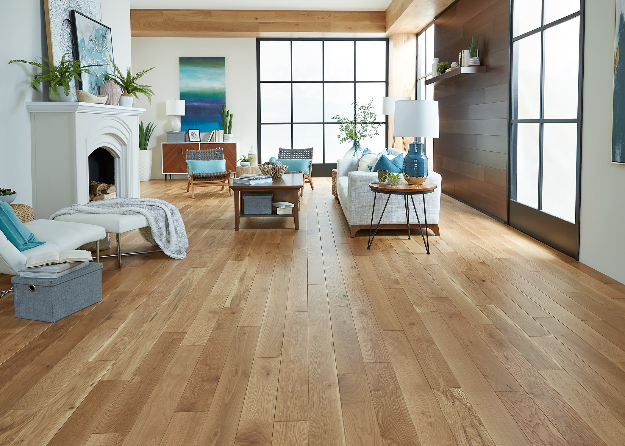 living rom with white oak flooring