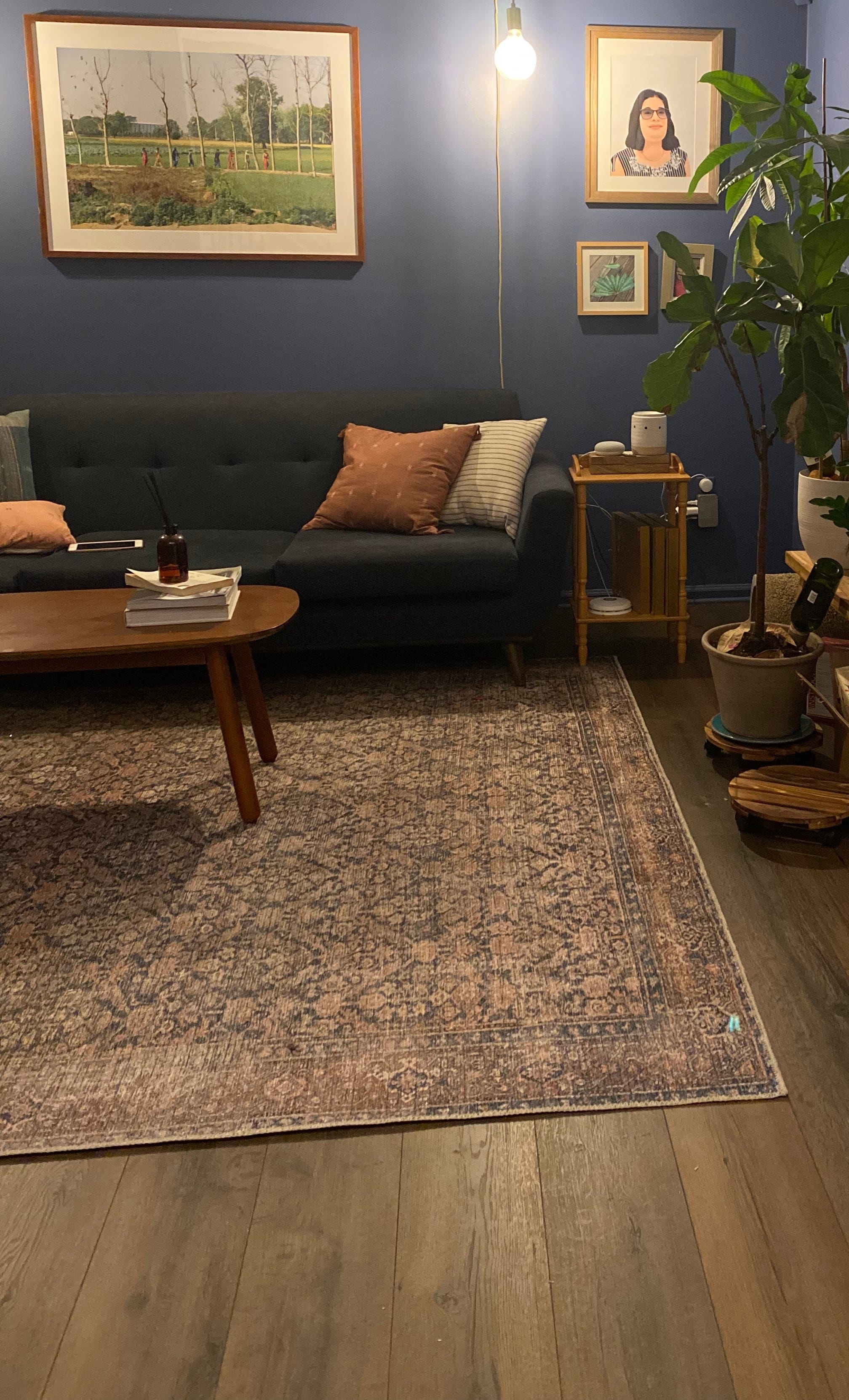 This image shows the wood texture and wide planks of Duravana's Tacoma Oak in Sandy's living room.