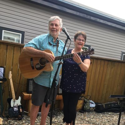 Photo of Jim and Lynnda McLennan