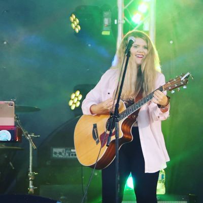 Photo of The Bridgette Yarwood Duo/Band