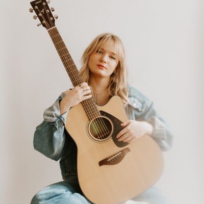 Photo of Erika Mae