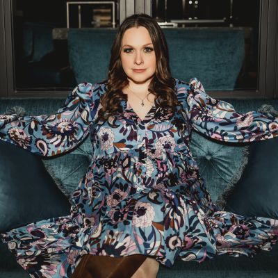 Photo of Stacey Fedigan