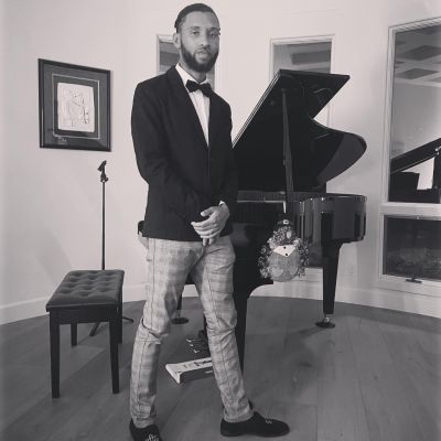 Photo of Bob the Pianist