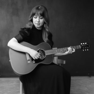 Photo of Justine Giles