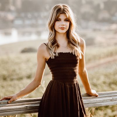 Photo of Hayley Isabel