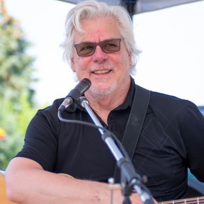 Photo of Dennis Micheal Carriere