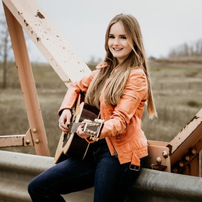 Photo of Evie Marsten