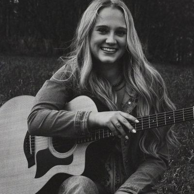 Photo of Cassie Cameron