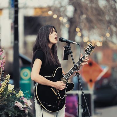 Vanessa Lunas artist cover photo from the official Stagehand event listing