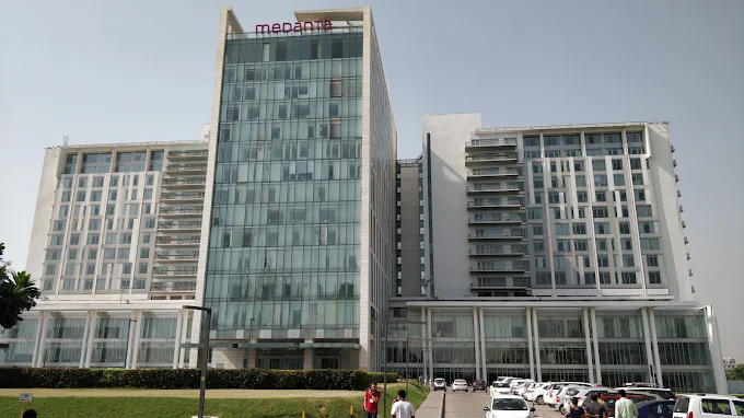 Medanta – The Medicity exterior