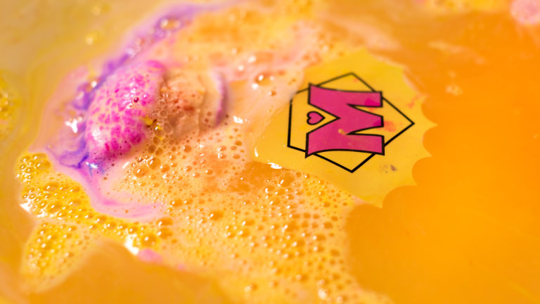 Incredible Mum bath bomb Incredible Mum bath bomb