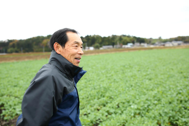 LUSH ラッシュ LUSH TIMES 覗くと見える、生命の物語 10 years with Fukushima LUSH ラッシュ LUSH TIMES 南相馬 福島 菜種油 有機農業 復興 再生 サステナビリティ リジェネレーション リジェネラティブ SDGs オーガニックコスメ 持続可能性 エシカル