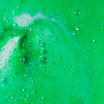 Turtle Jelly Bomb Turtle Jelly Bombe löst sich im Wasser auf und färbt es grün