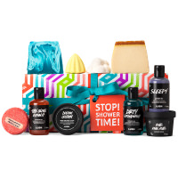 Stop! Shower Time Gift multicoloured box with products around it
