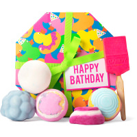 Happy Bathday Gift multicoloured gift box with products around it